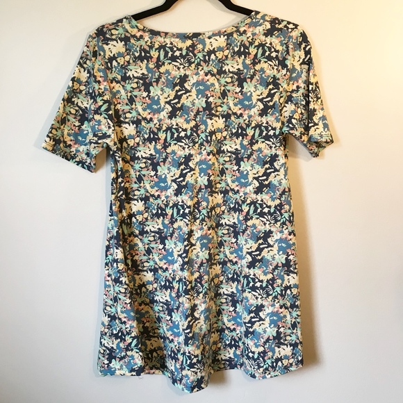 LuLaRoe Perfect T- Floral Print Size XXS - Picture 2 of 4